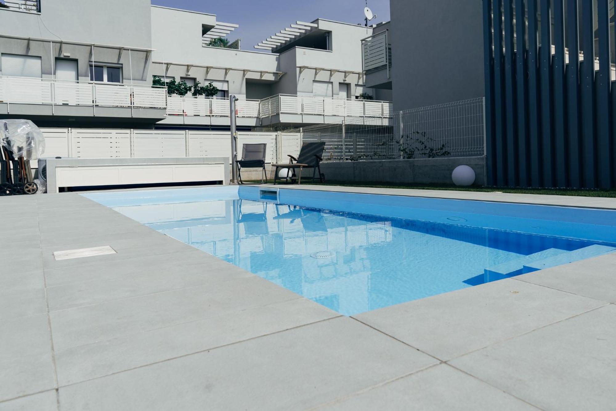 The Prince - Luxury Apartments With Pool Peschiera del Garda Exterior foto